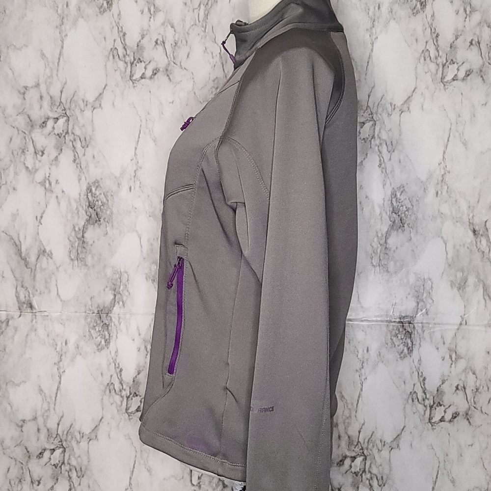 Bernie Outerwear Softshell Jacket Size Small - image 4